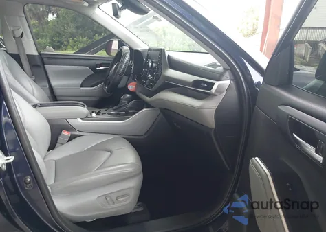 2022 Toyota Highlander Xle from USA, damaged, VIN 5TDGZRAHXNS541493